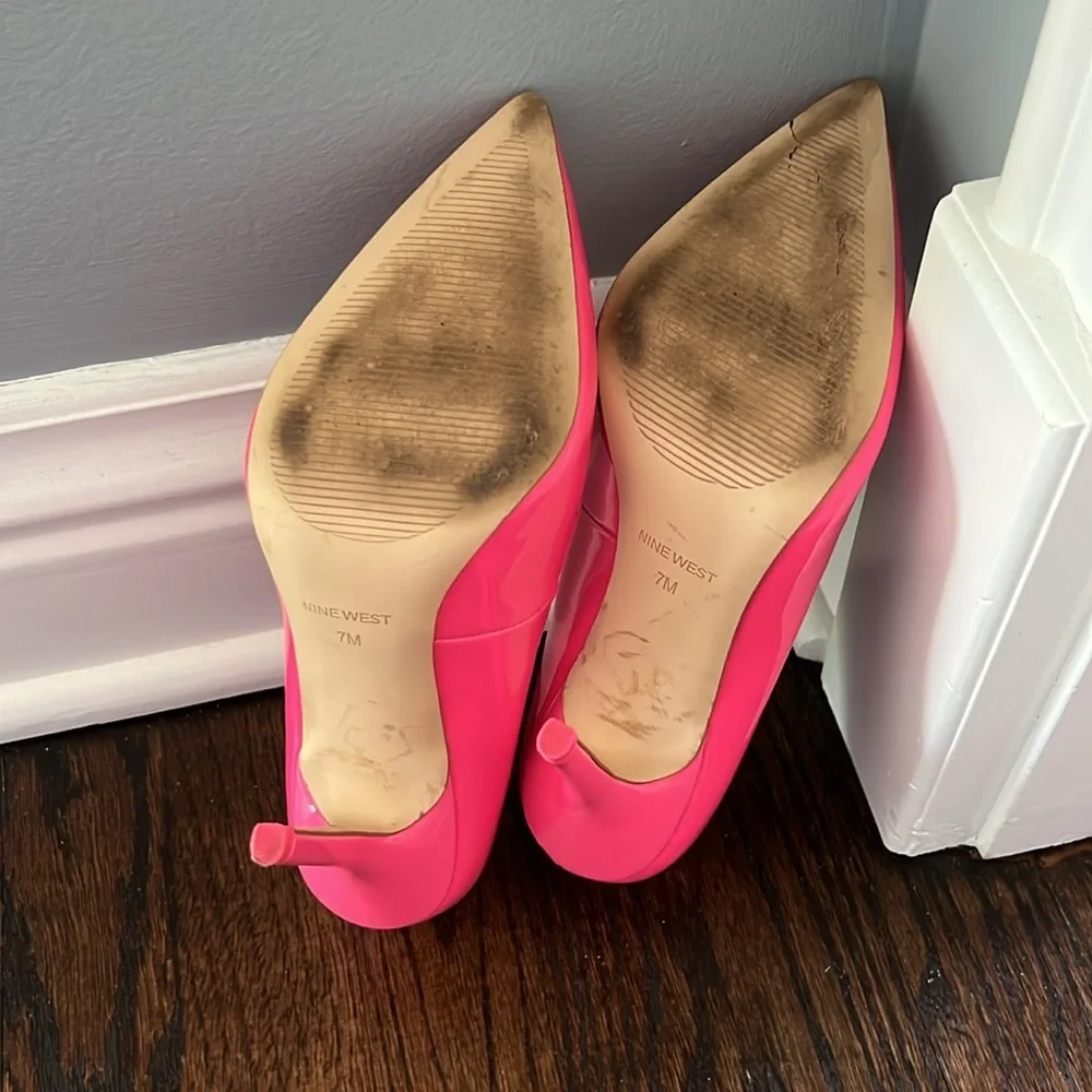 Nine West Hot Pink Pumps - Picture 3 of 3